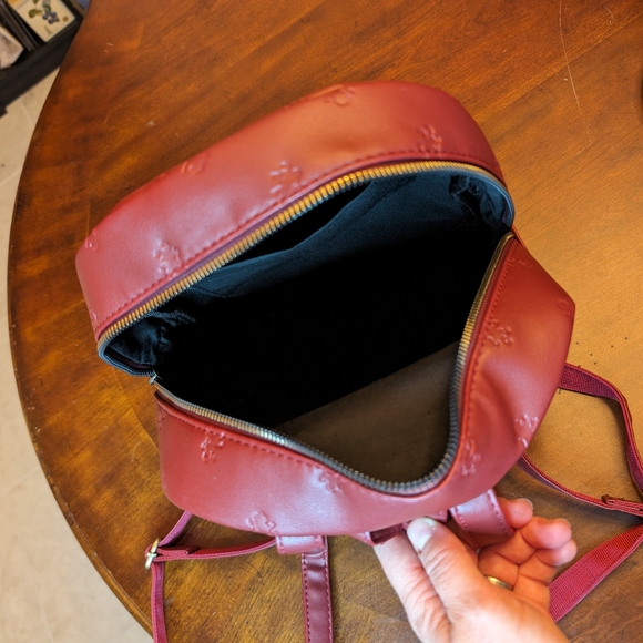 Gryffindor Backpack - Picture 4 of 4